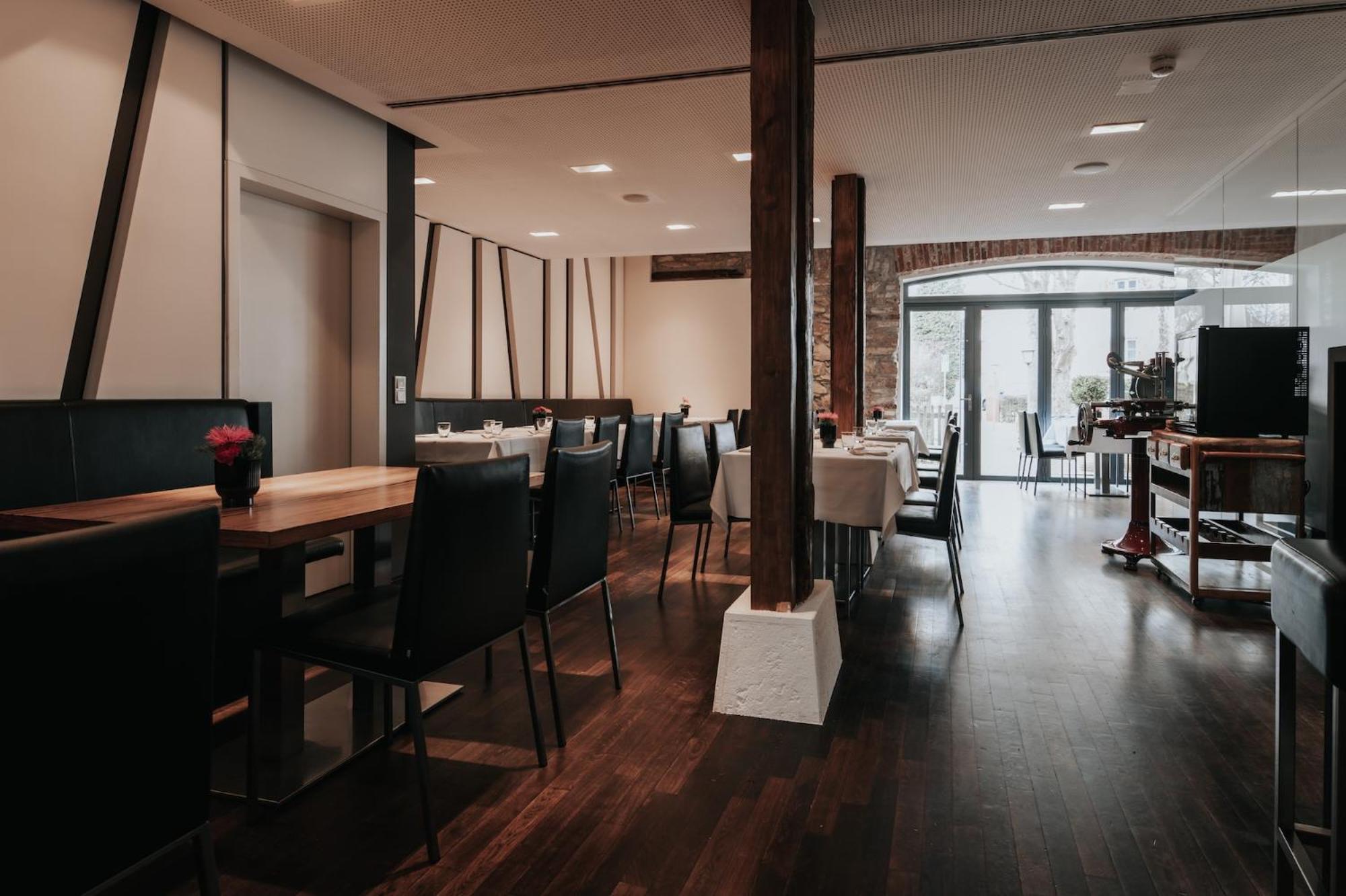 Design Hotel & Restaurant Loewen Ulm Eksteriør bilde