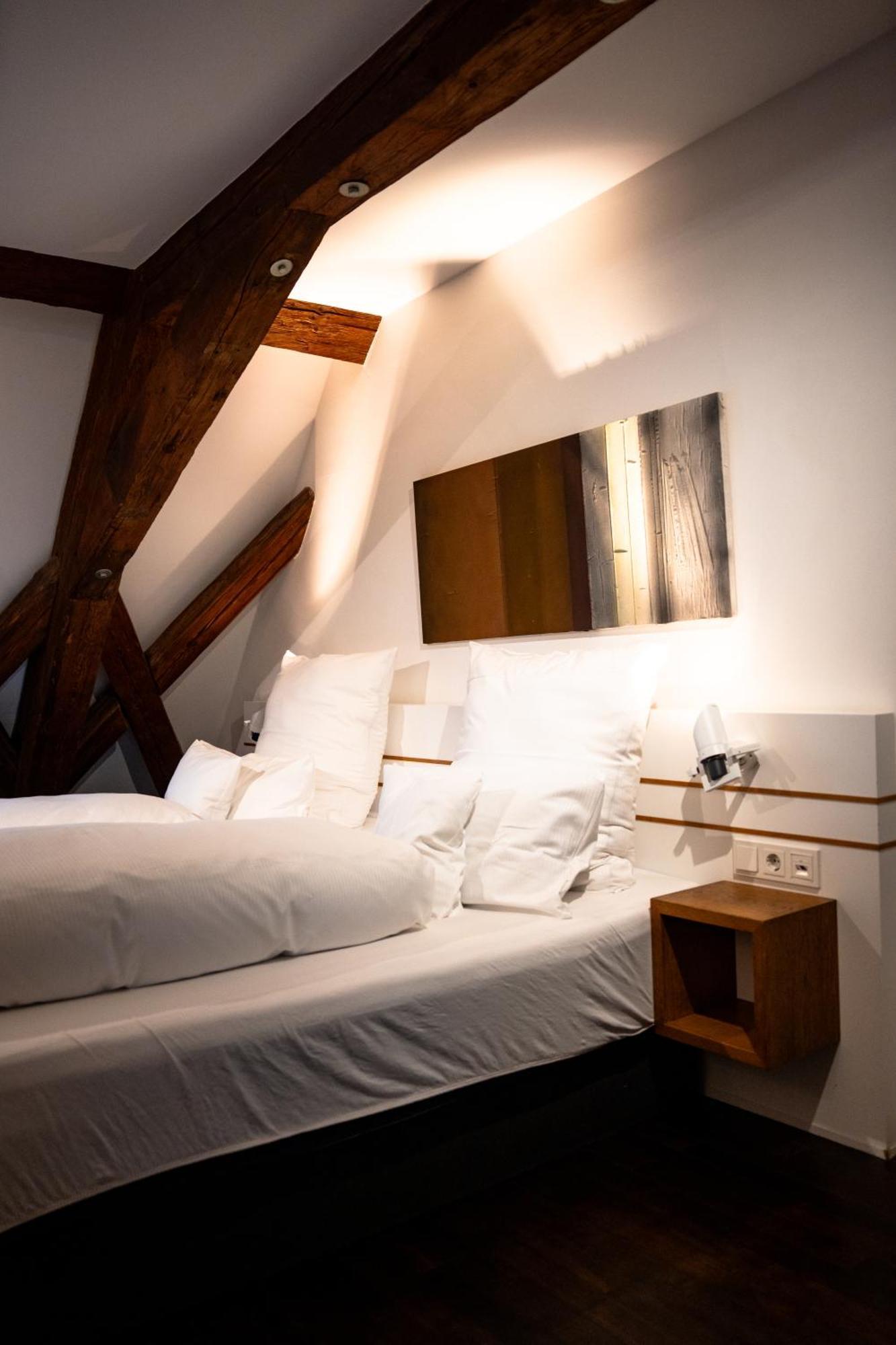 Design Hotel & Restaurant Loewen Ulm Eksteriør bilde
