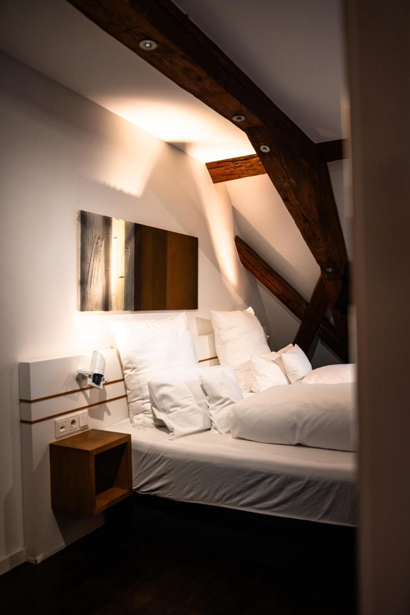 Design Hotel & Restaurant Loewen Ulm Eksteriør bilde
